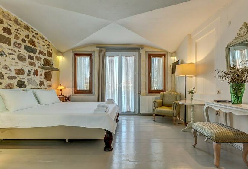 اتاق استاندارد, Cunda Battalos Küçük Otel