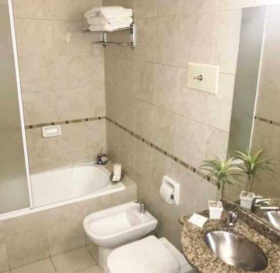 اتاق استاندارد یک نفره, Alcazar