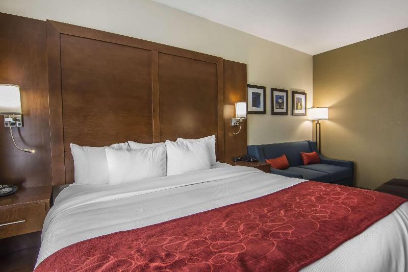 스위트 킹사이즈 침대, Comfort Suites Regina