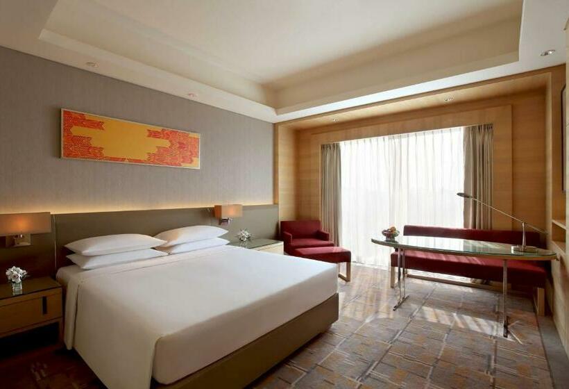 Club Room King Bed, Hyatt Regency Chandigarh