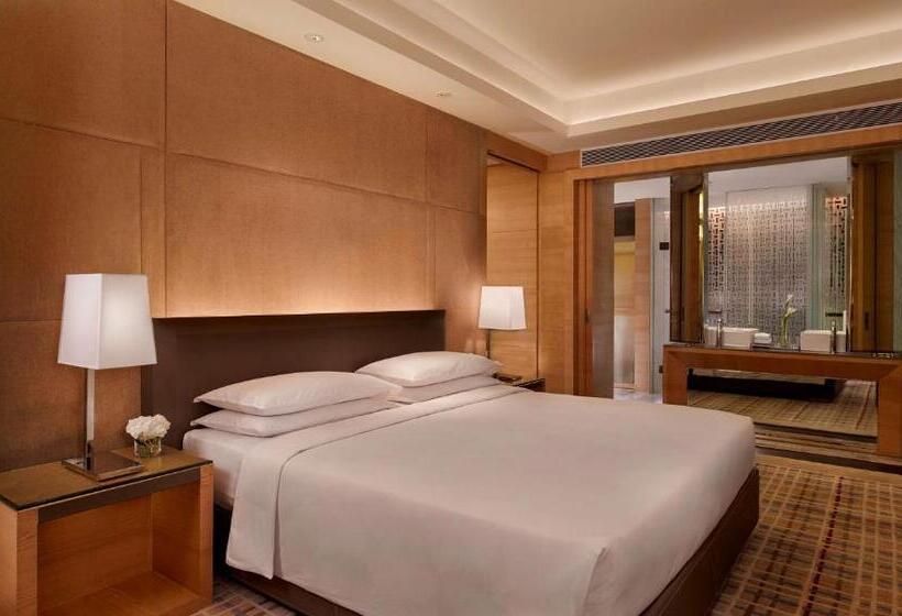 سوییت اجرایی, Hyatt Regency Chandigarh
