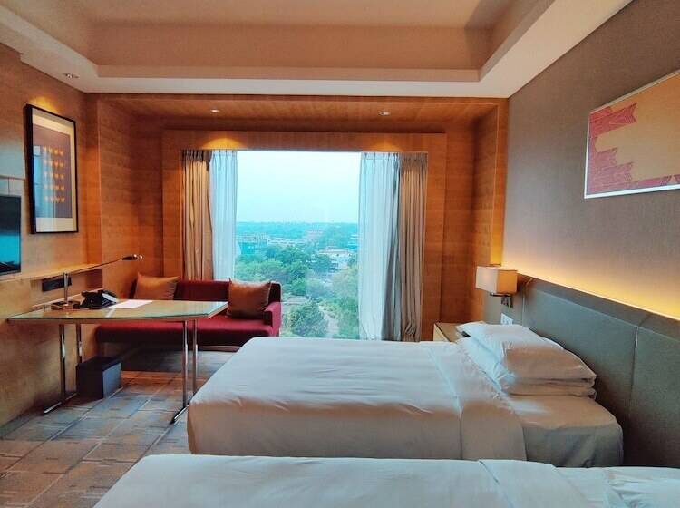 اتاق استاندارد, Hyatt Regency Chandigarh