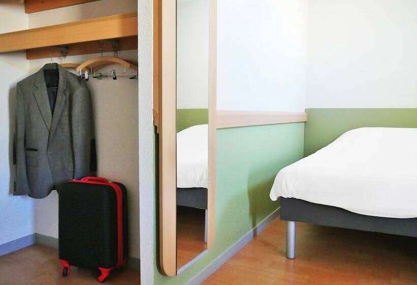 Номер Стандарт Трехместный, Ibis Budget Lisieux