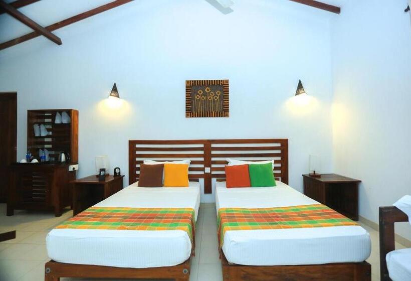 Номер Стандарт Вид на Сад, Royal Retreat, Sigiriya 5 Mins To Sigiriya Rock