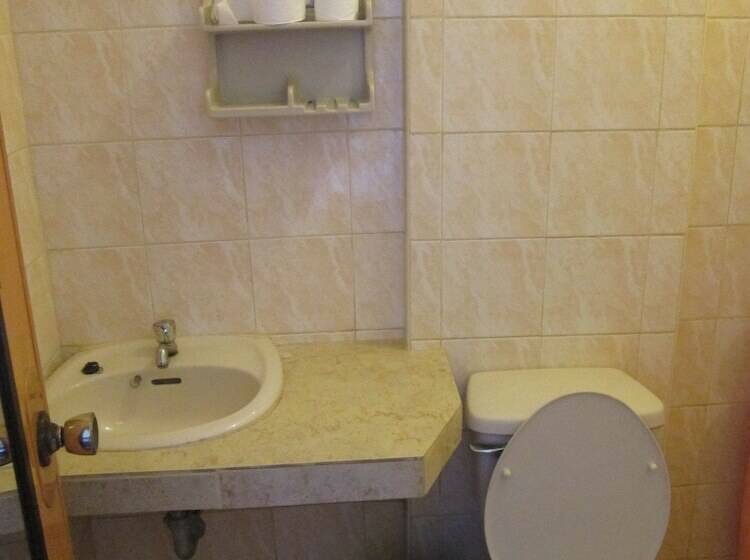 شقة غرفة واحدة, Sulu Plaza