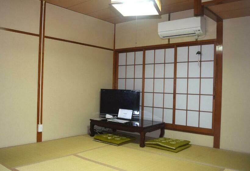 ファミリールーム, Yamabe