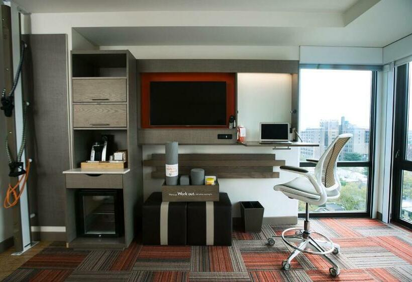 Люкс, Even Hotel Brooklyn, An Ihg