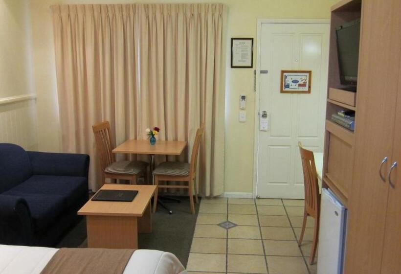 스위트, Dalby Mid Town Motor Inn