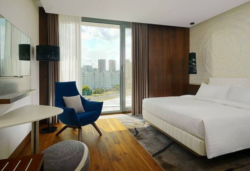 스탠다드 룸 더블 침대, Minsk Marriott