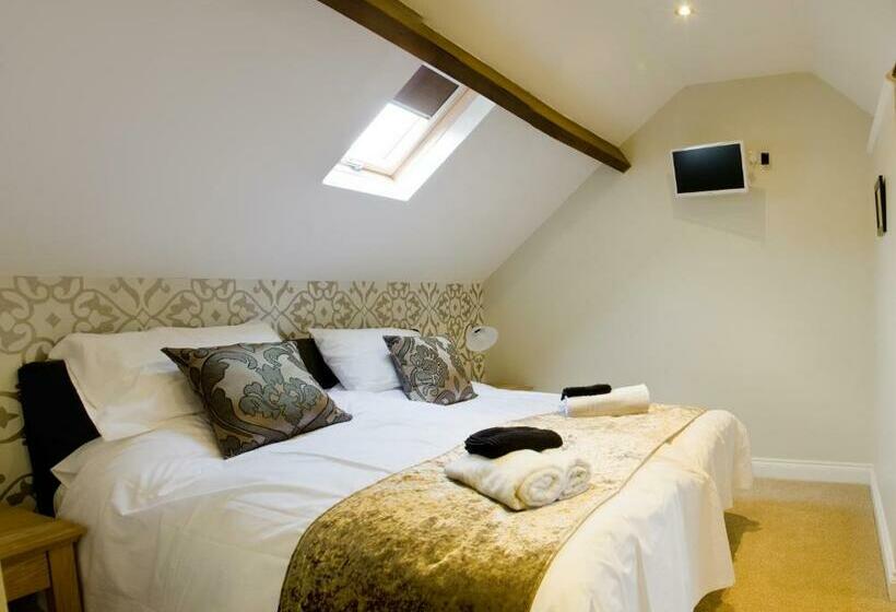 Deluxe Room, The Maypole At Wellow