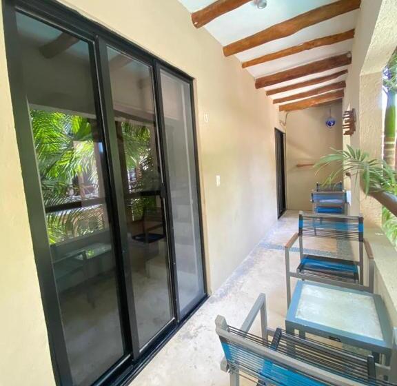Familien Suite, La Constanza De Rulo