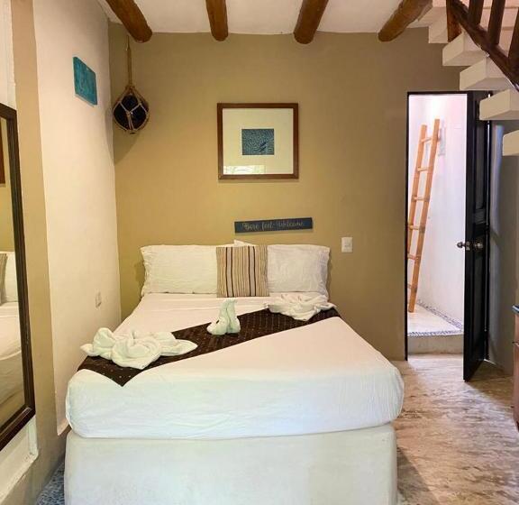 Familien Suite, La Constanza De Rulo