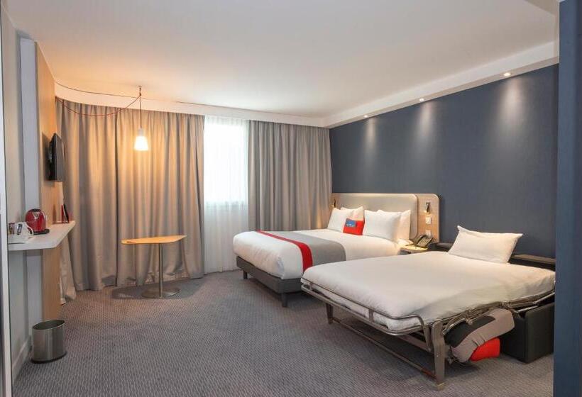 اتاق استاندارد یک نفره, Holiday Inn Express Paris   Velizy, An Ihg