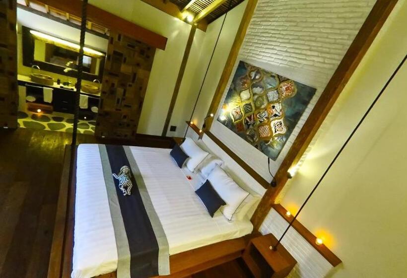 اتاق سه نفره دلوکس با چشم‌انداز استخر, Kaleydo Villas