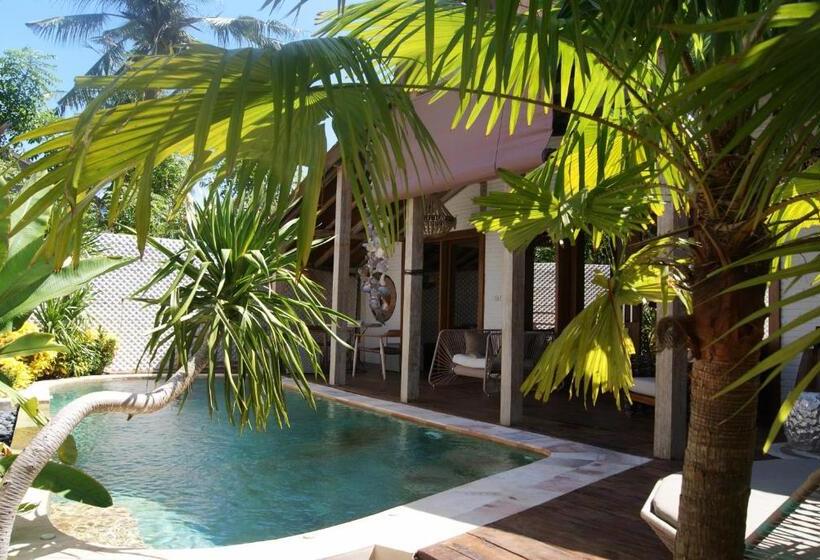 ویلا دلوکس 2 خوابه, Kaleydo Villas