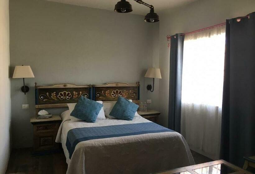 スタンダードルーム, Posada De Santa Ana