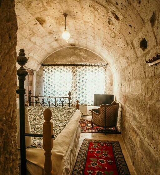 带阳台的标准单人间, Village Cave House