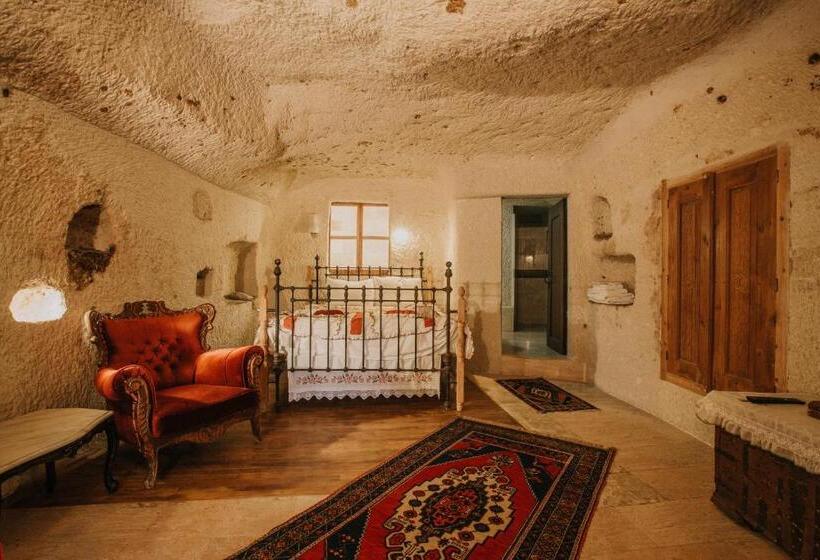 小型套房, Village Cave House