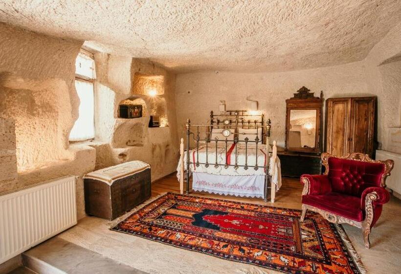 小型套房, Village Cave House