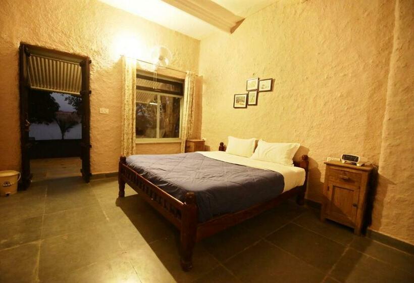 标准间, Pangarh Lake Retreat