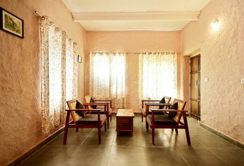 标准间, Pangarh Lake Retreat