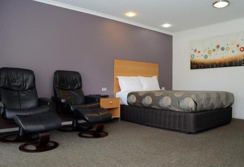 스탠다드 룸 퀸사이즈 침대, Sportsmans Motor Inn