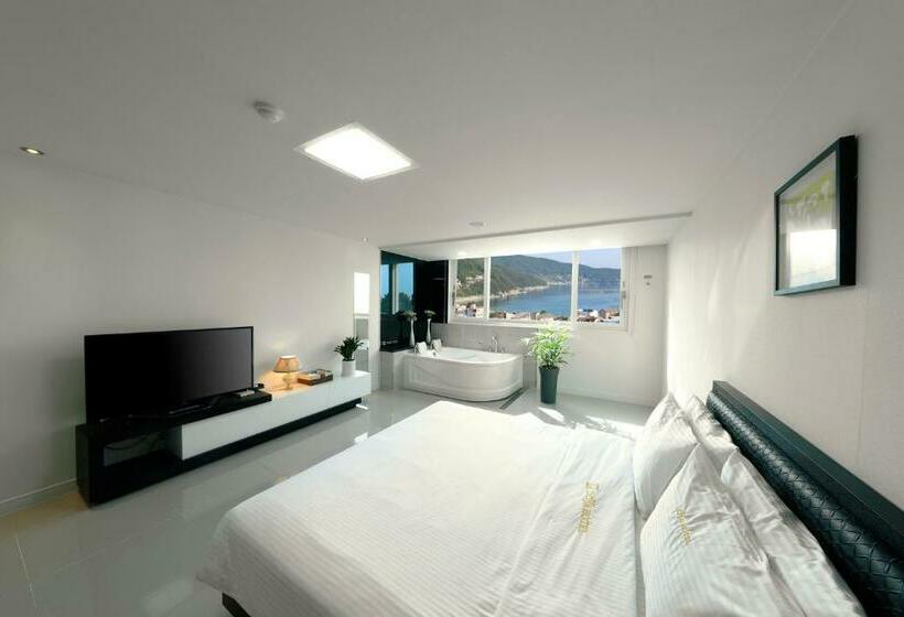 اتاق لوکس با چشم‌انداز دریا, Doya Hotel Geoje