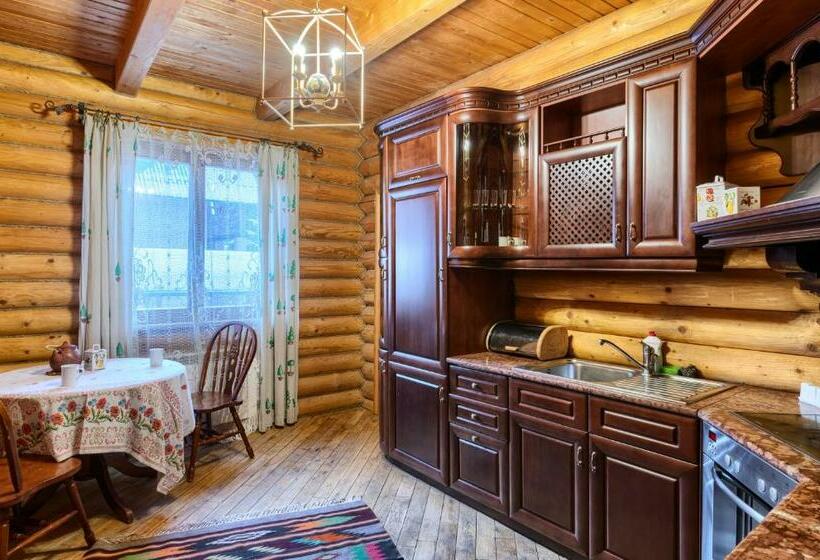 Вилла 3 Спальни, Lavanda Country Club