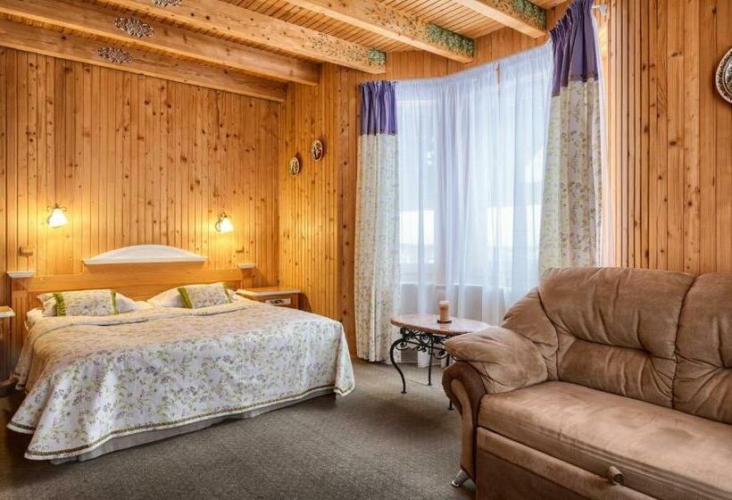 Полулюкс, Lavanda Country Club
