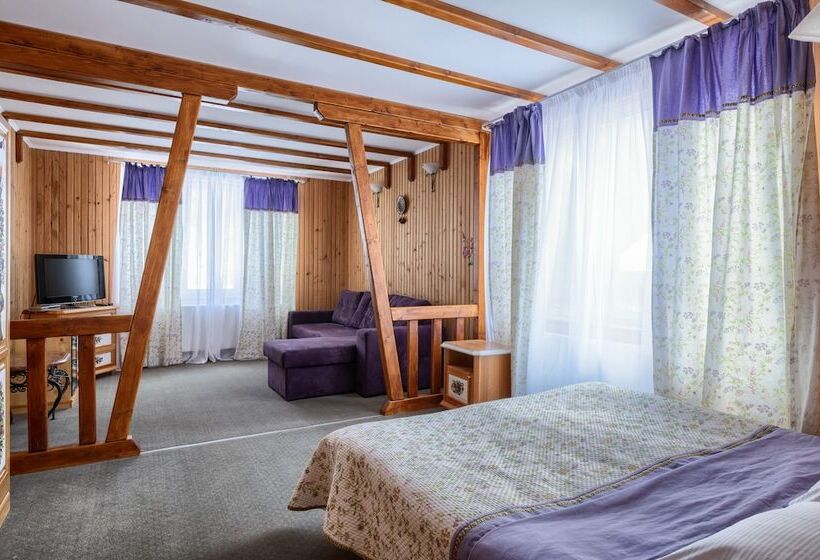 Полулюкс, Lavanda Country Club
