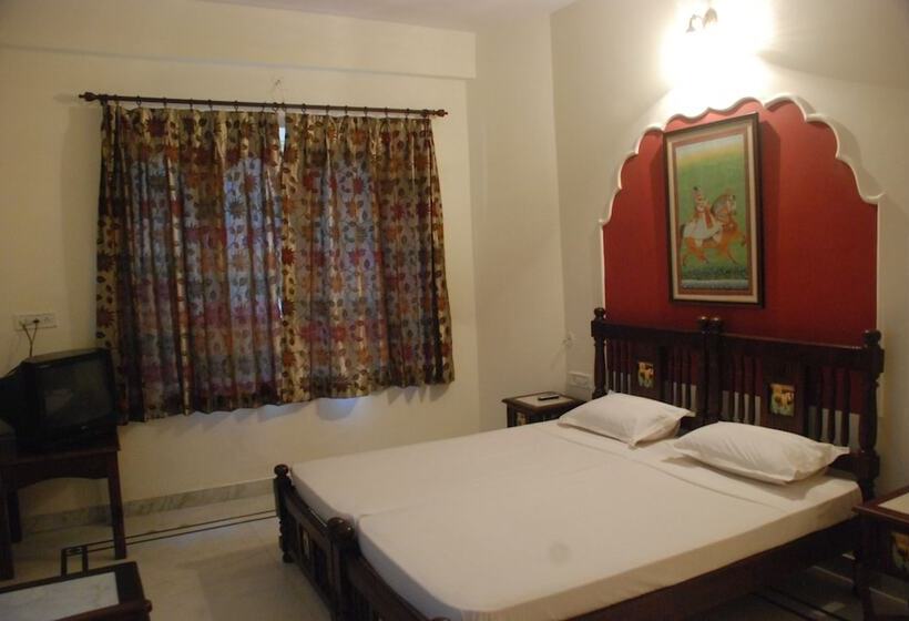 Quarto Deluxe, Welcomheritage Kalyan Bhawan