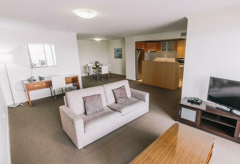 Апартаменты 3 Спальни, Newcastle Central Plaza Apartment Hotel Official