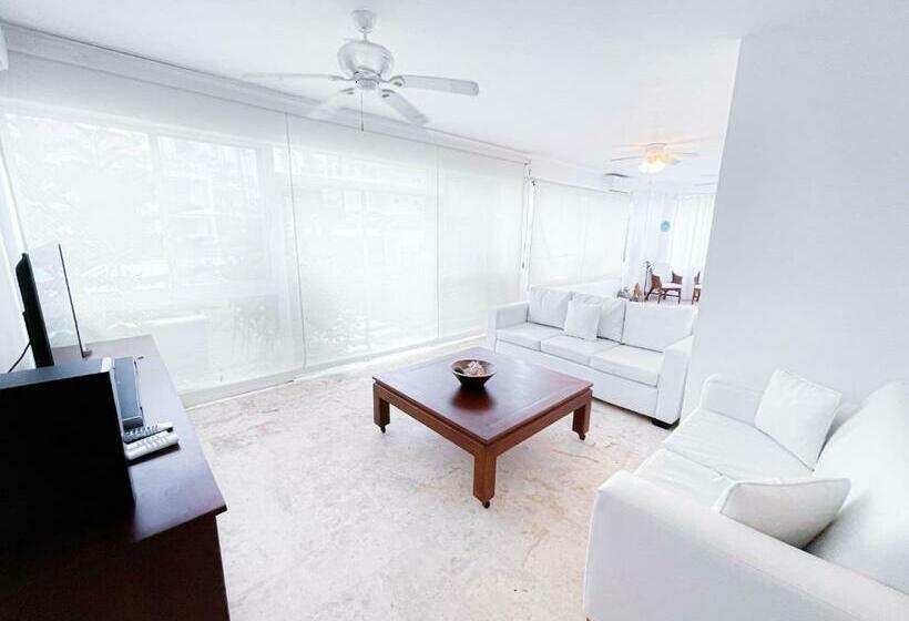 آپارتمان 1 خوابه با چشم‌انداز استخر, Caribbean Galaxy Paradise Hotel Wifi Los Corales Bavaro Beach Club & Spa