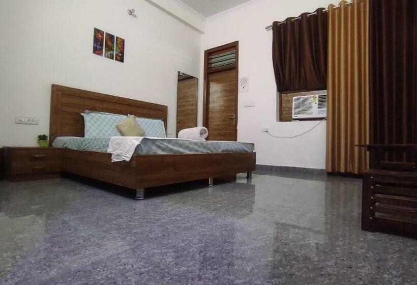 Номер Economy, Taj Backpackers Hostel