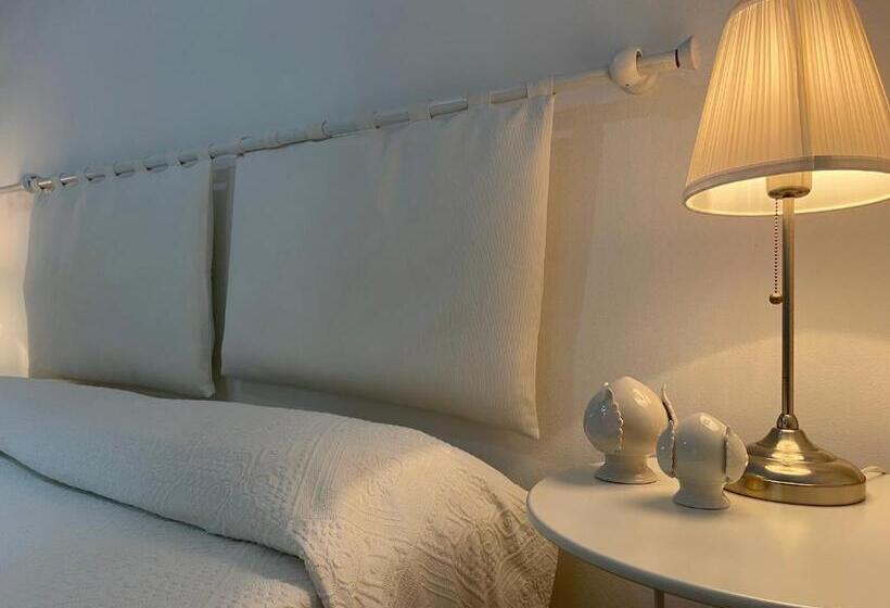 اتاق عادی, B&b Vie Del Mediterraneo