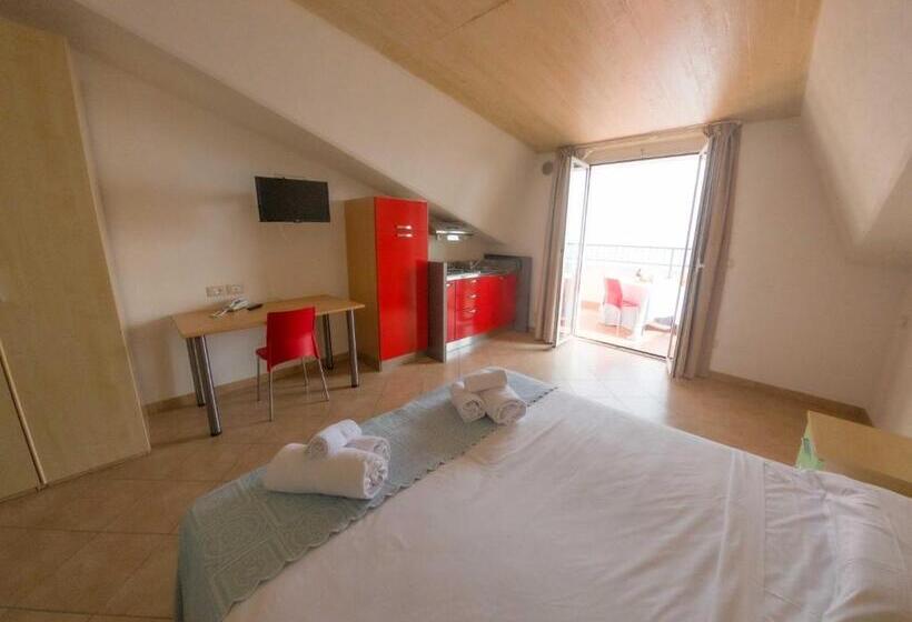 استودیوی استاندارد, Apulia Europe Garden Eco&sport Resort