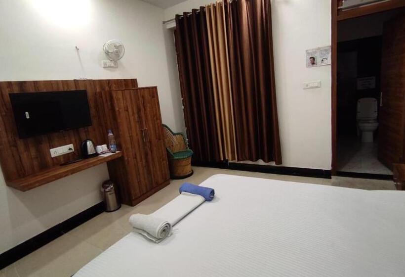 标准间带露台, Taj Street Hostel