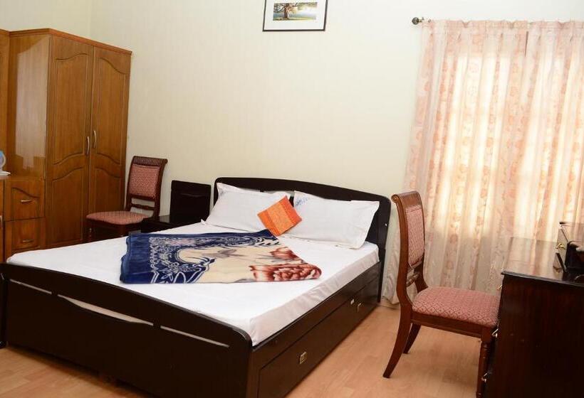 חדר דחוקס עם מיטת קינג, Rainbowcottages