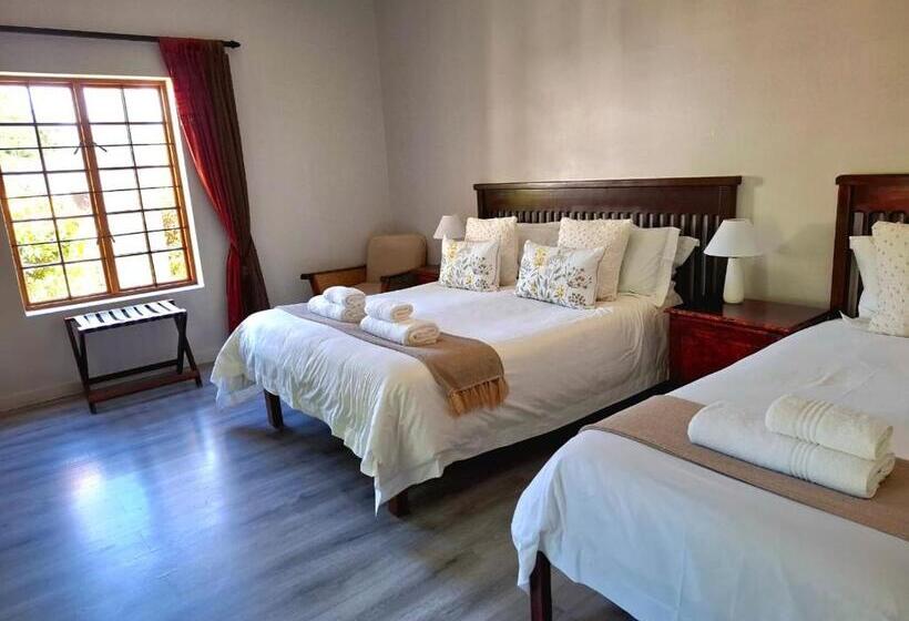 Трехместный Номер Deluxe, Thorntree Country Lodge
