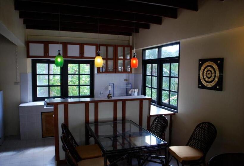 Apartamento 2 Quartos com Varanda, Sunset Apartment Phuket