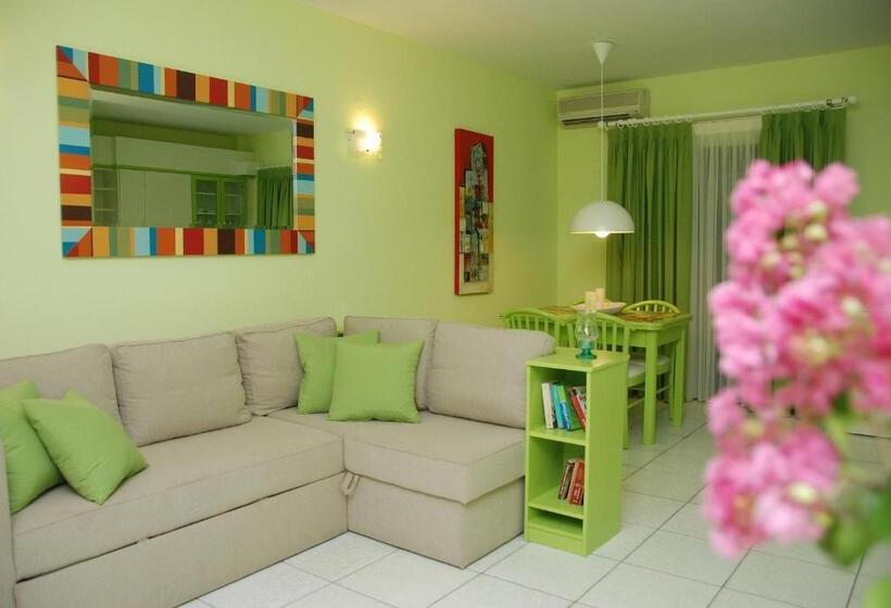 Апартаменты 1 Спальня, Elia Apartments