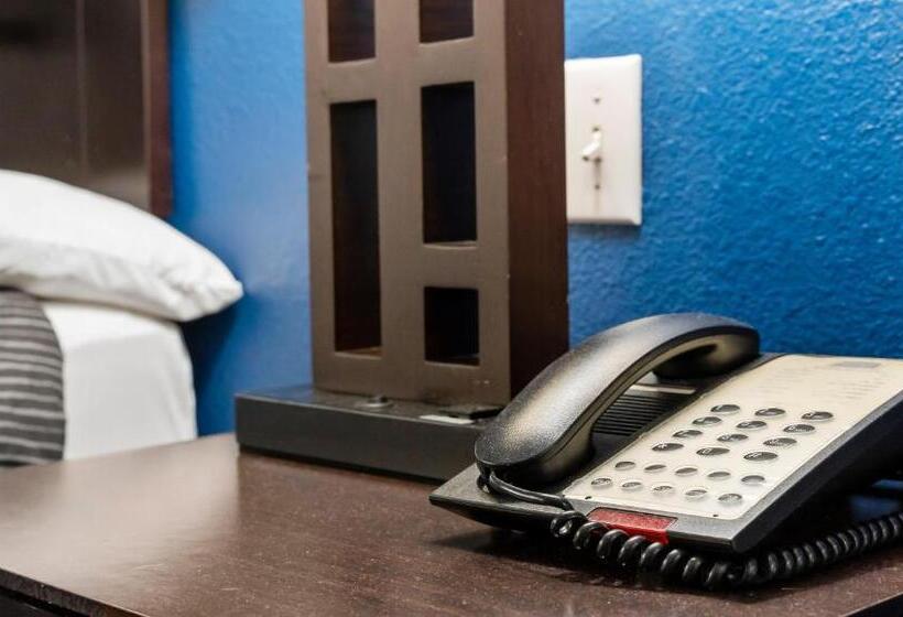 Номер Стандарт, Belmont Inn And Suites Tatum