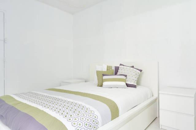 침실 3개 아파트, Sunny Isles Ocean Reserve Condo Apartments