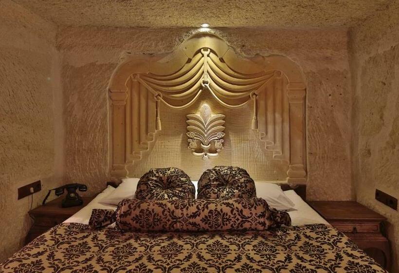 سوییت لوکس, Phocas Cave Suites