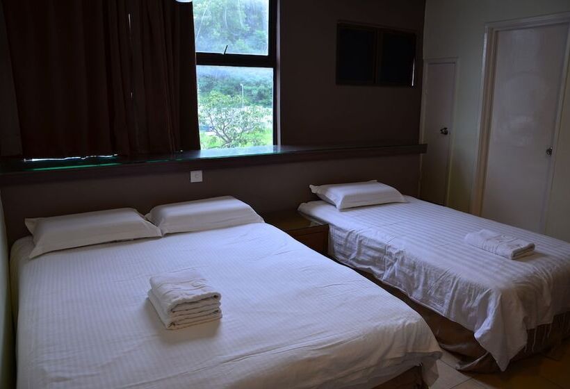 Семейный Номер, Uptown Kajang