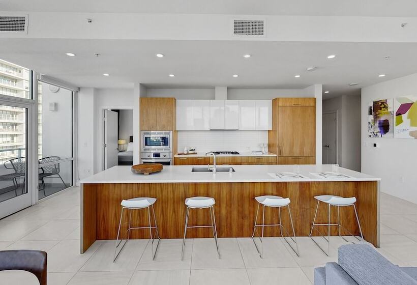 带3个卧室的套间, Level Los Angeles   Downtown South Olive