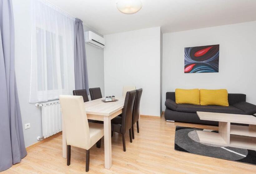 Апартаменты 2 Спальни, Maple Tree Budget Apartments