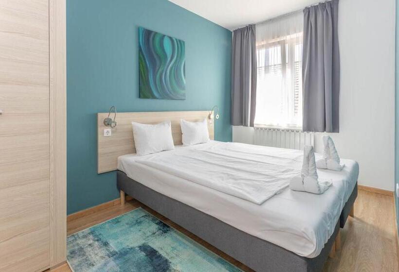 Апартаменты Deluxe 1 Спальня, Maple Tree Budget Apartments