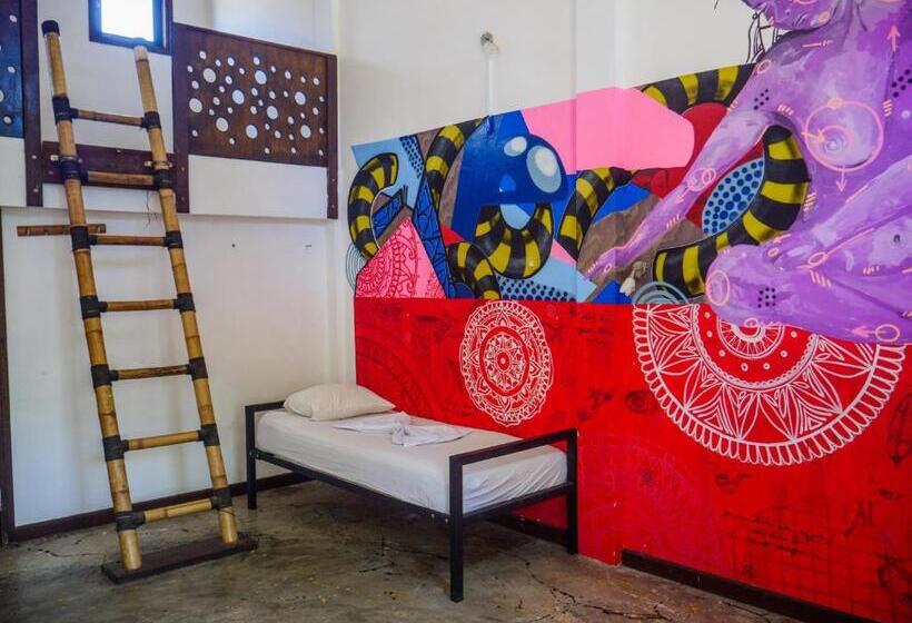 Cama em Quarto Compartilhado, Gili Beach Bum Hostel