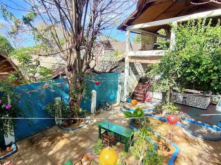 Cama em Quarto Compartilhado, Gili Beach Bum Hostel